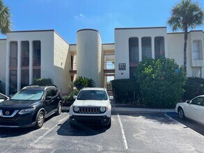 Building Photo - 524 Orange Dr