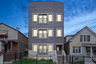 Building Photo - 6065 N Ridge Ave