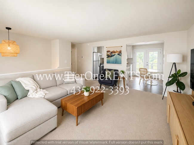 Building Photo - This property offers a NO DEPOSIT option available for qualified renters!