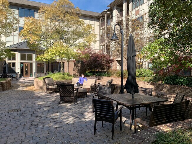 Courtyard - 445 W Blount Ave