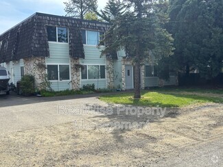 Building Photo - 112 Sunset St