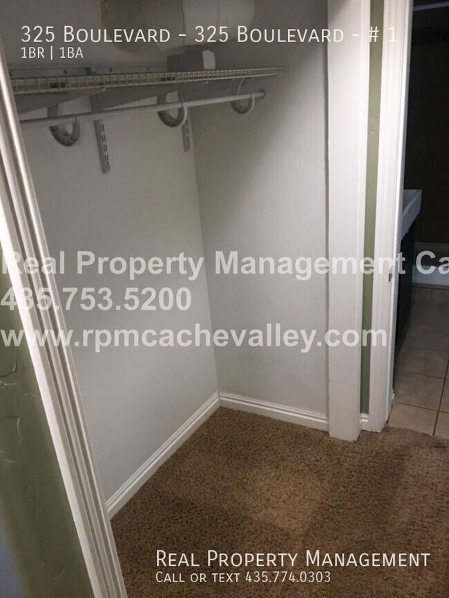 Foto del edificio - 325 N 325 W