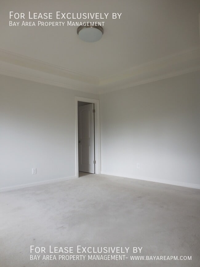 Foto del edificio - 384 Gunter Ln