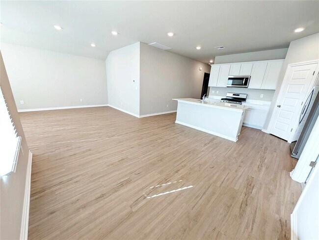 Foto del edificio - 2824 Firefly Dr