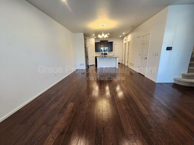 Foto del edificio - 221 Jackson Dr