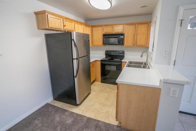 Building Photo - 3580 Sunset Ln