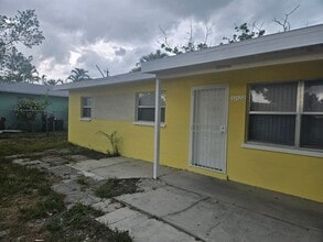 Building Photo - 3022 Guava St