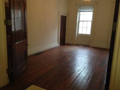 Building Photo - 916 Spruce St