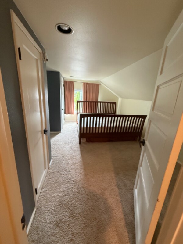Foto del edificio - 16536 SE Newport Way