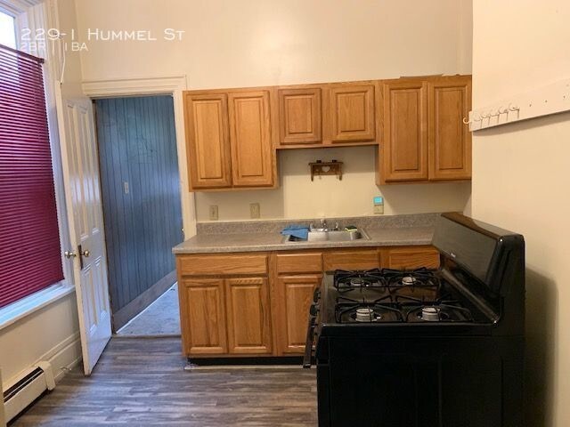 Building Photo - 229 Hummel St