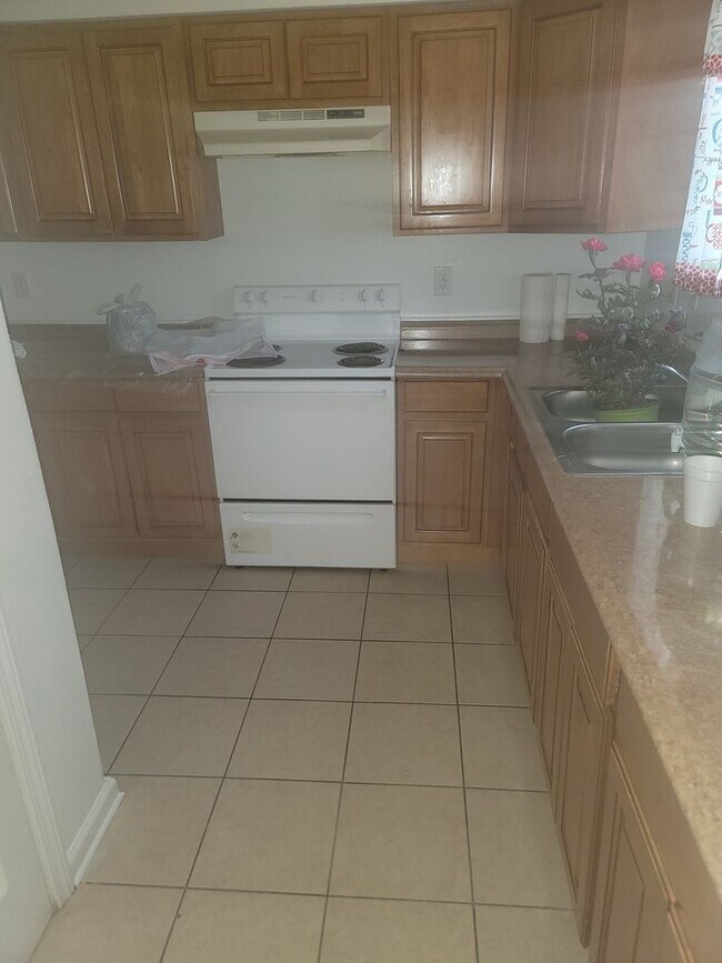 Foto del edificio - 2 Bedroom, 2.5 Bath Townhouse