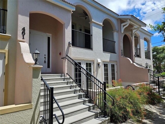 Foto del edificio - 461 Nokomis Ave S