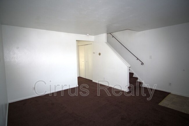 Foto del edificio - 2748 Peach St