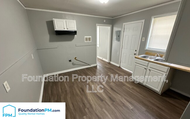 Foto del edificio - 2312 Norman Ave