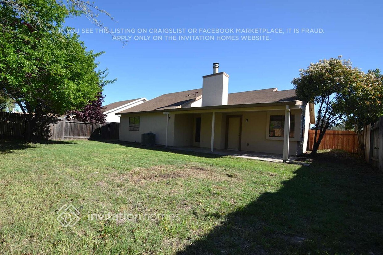 Building Photo - 15 Bishopgate Ct