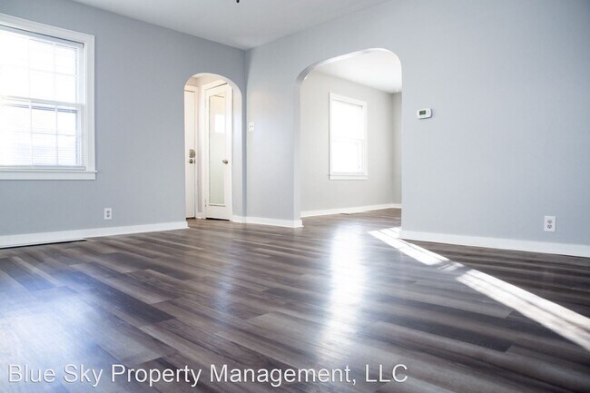 Foto del edificio - 4 br, 2 bath House - 409 S College Ave