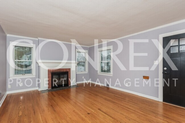 Foto del edificio - Charming 3 Bedroom with Industrial Look!