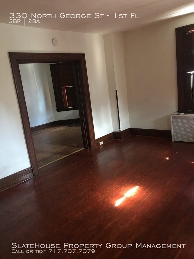 Foto del edificio - 330 N George St