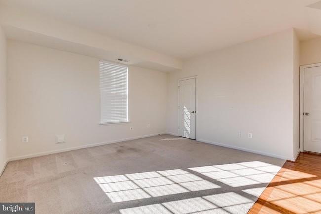 Building Photo - 22730 Parkland Farms Terrace