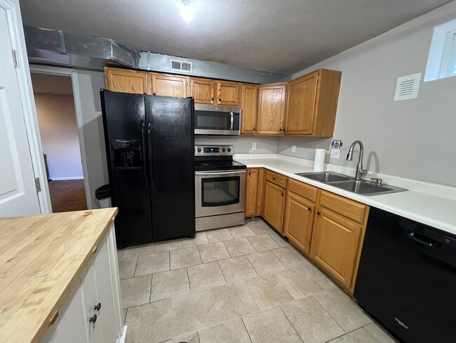 Photo - 7545 Turner Dr House