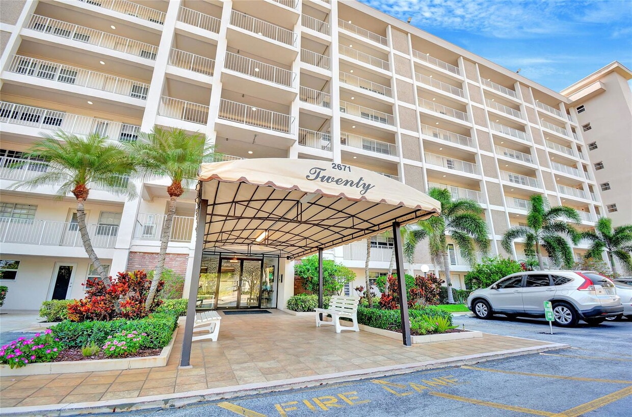 Photo - 2671 South Course Drive Apt #105, Pompano Beach, FL 33069 - 2 BR 2 BA Condo