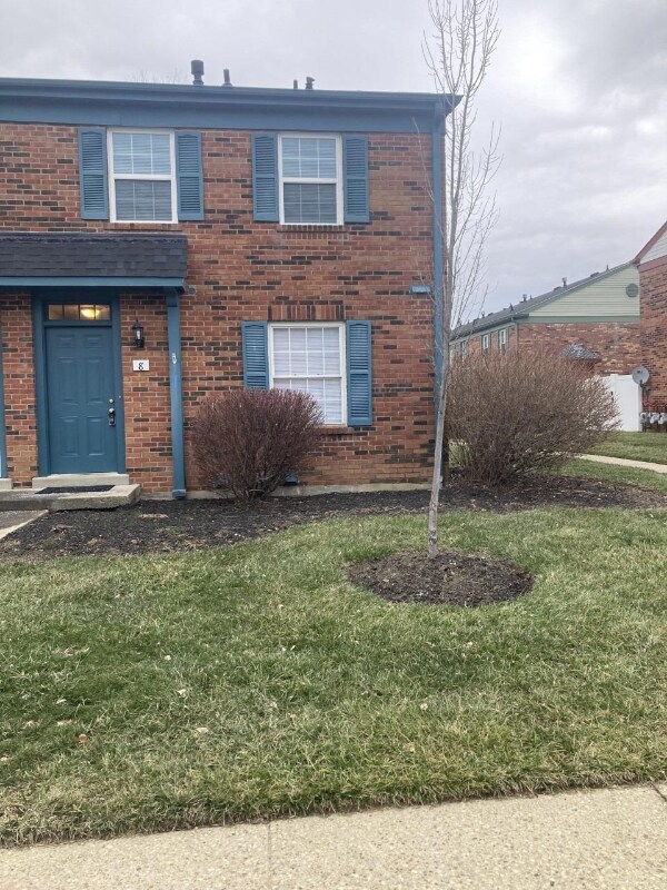 8 County Seat, Batavia, OH 45103 Townhome Rentals in Batavia OH
