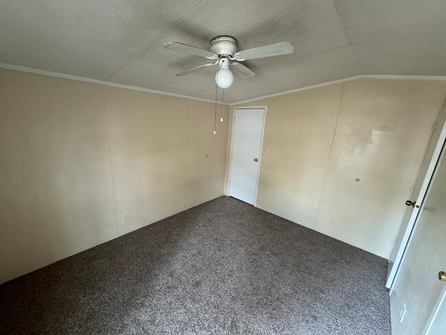 Foto del edificio - 4315 Pin Oak Ln