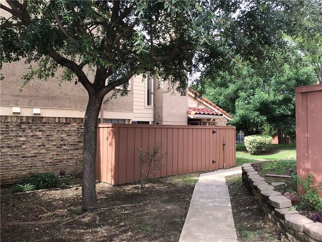 4315 Madera Rd Unit 4, Irving, TX 75038 - Condo for Rent in Irving, TX