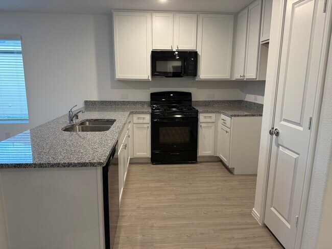 Foto del edificio - 1812 Ashland St