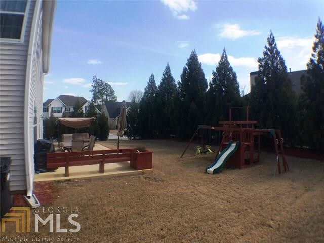 Building Photo - 695 Millbrook Village Dr