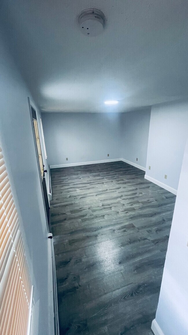 Foto del edificio - 532 Warren St