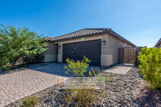 Building Photo - 8443 S 164th Dr