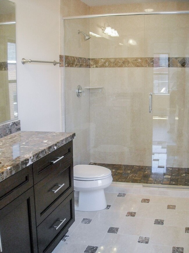 Foto del edificio - 3229 N Kenmore Ave