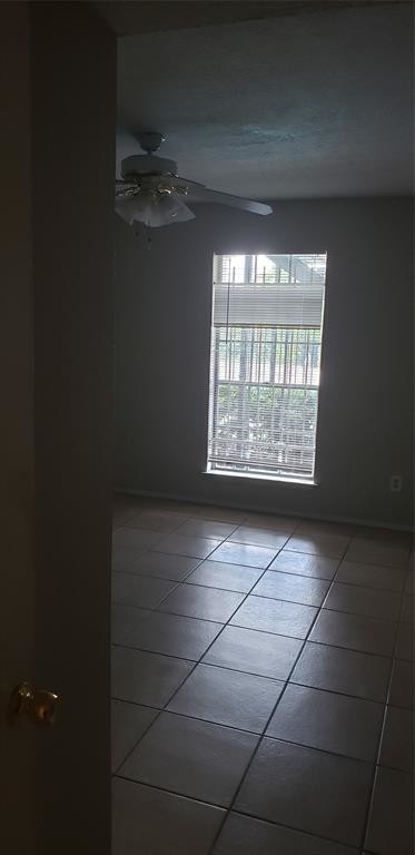 Foto del edificio - 6305 Westward St