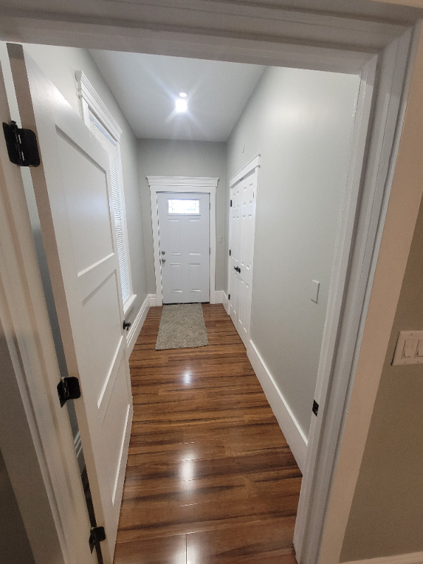 413 W Osborne St Unit Lower, Sandusky, OH 44870 Apartment for Rent in