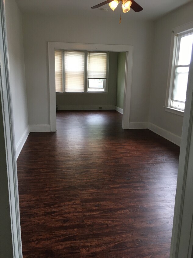 Foto principal - 114 Chester Ave