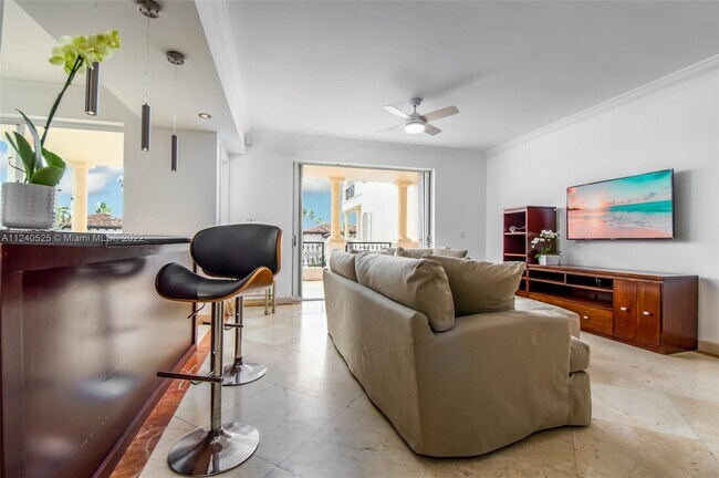 Foto del edificio - 19122 Fisher Island Dr