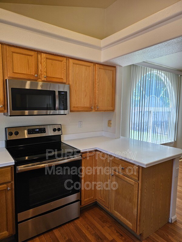 Building Photo - 1298 Braewood Avenue