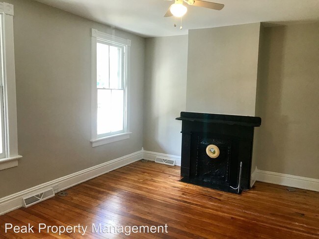 Building Photo - 2 br, 1.5 bath House - 321 N 36th Street