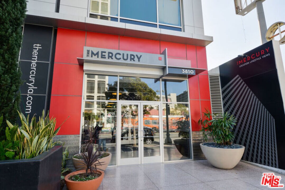 3810 Wilshire Blvd Unit 1911, Los Angeles, CA 90010 Room for Rent in