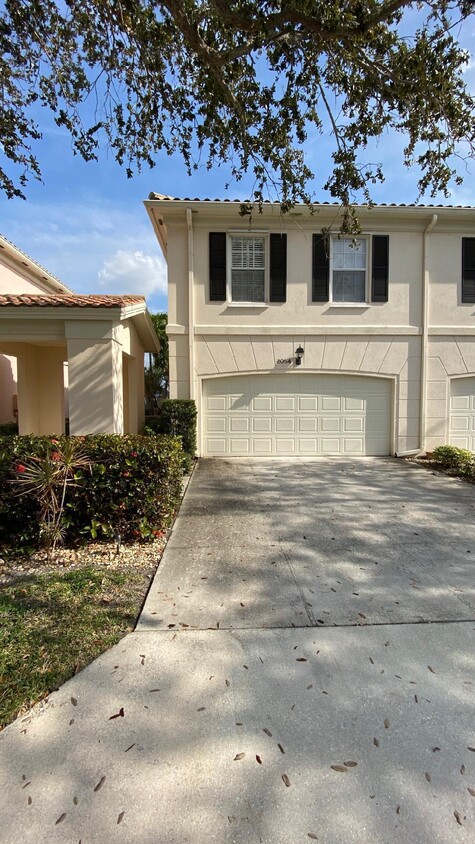 Primary Photo - 2054 Tigris Dr