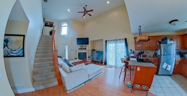 Building Photo - 3D Tour Available - Gorgeous West Side Town Home with 2 Car Garage + Vaulted ceilings! Available ...
