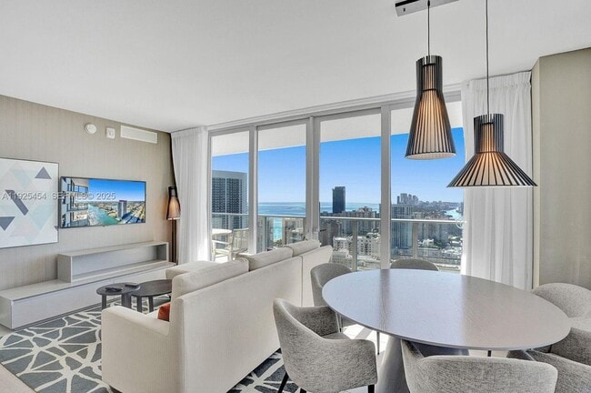 Foto del edificio - 4010 S Ocean Dr