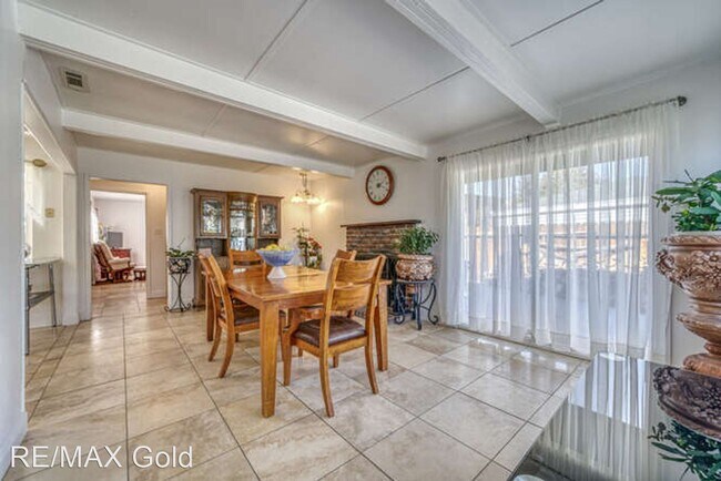 Foto del edificio - 3 br, 2 bath House - 1855 Wilder Street