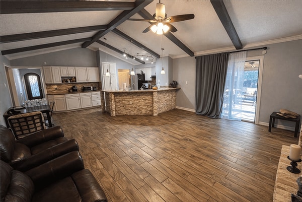 Foto del edificio - 6506 Forest Grove