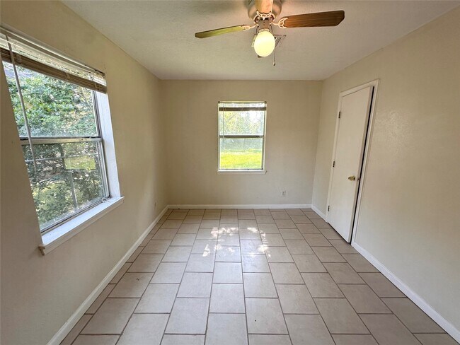 Foto del edificio - 2514 Avenue B