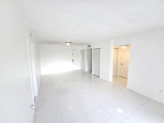 Building Photo - 8260 SW 210th St