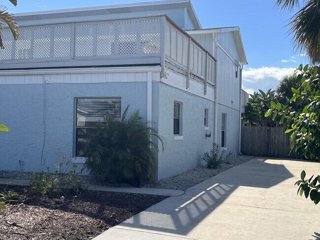 Foto del edificio - 809 Hope Ave