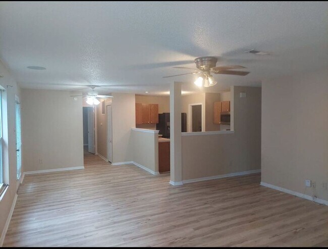 Foto del edificio - Benjamin Crossing....3 Bedroom 2 Bath
