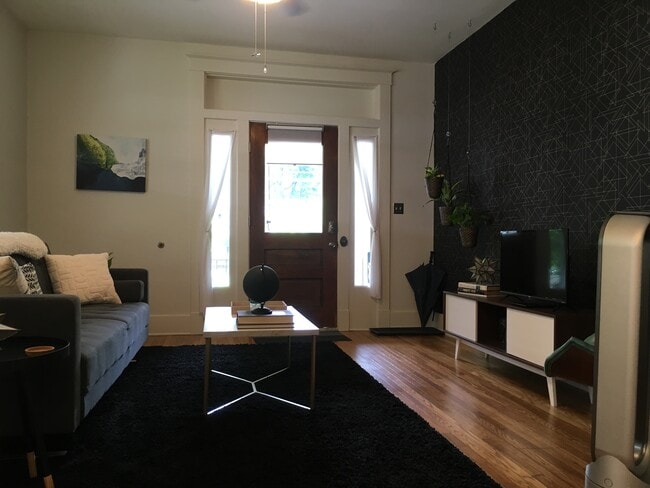 Living Room - 2012 Harbert Ave